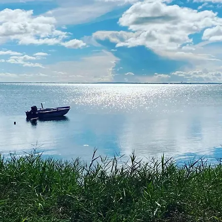 Luxury Retreat In Park-by Traum בית נופש