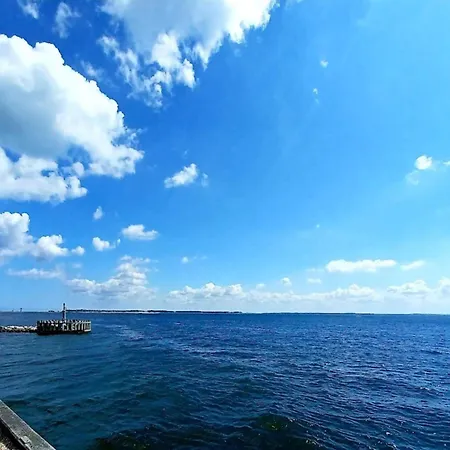 Luxury Retreat In Park-by Traum בית נופש *