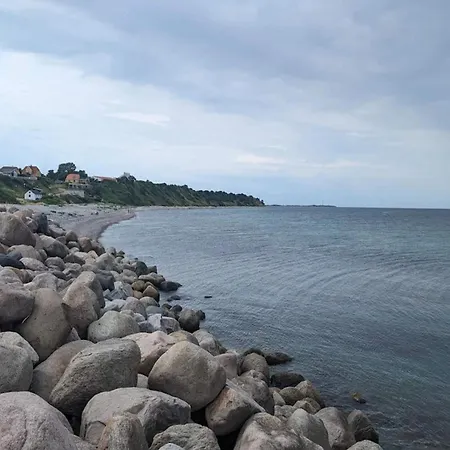 Luxury Retreat In Park-by Traum