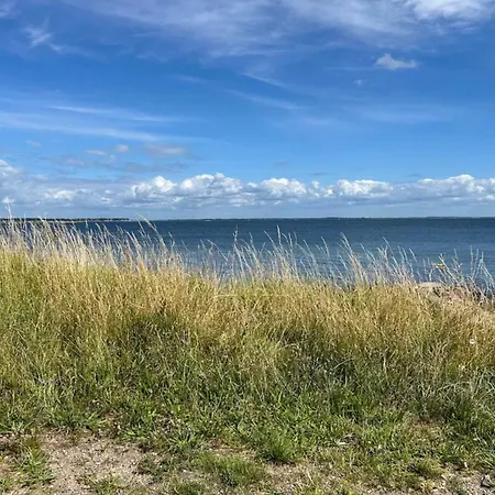 Luxury Retreat In Park-by Traum בית נופש *