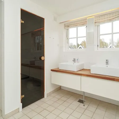 Feriehus 4 Star In Nykobing Sj