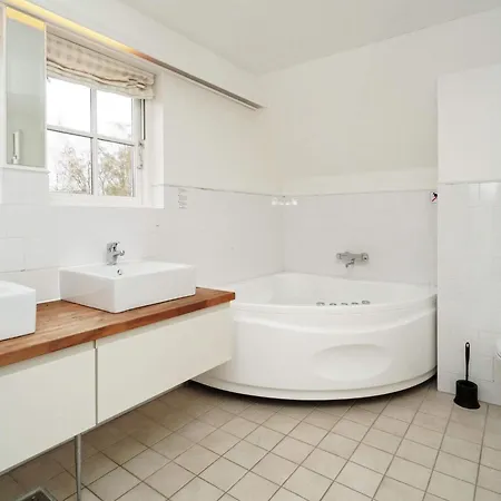 Luxury Retreat In Park-by Traum Rørvig