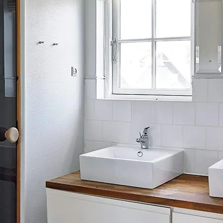 Luxury Retreat In Park-by Traum