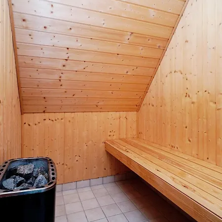 Luxury Retreat In Park-by Traum *