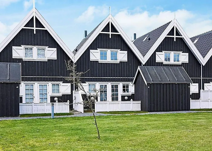 Luxury Retreat In Park-by Traum Vakantiehuis